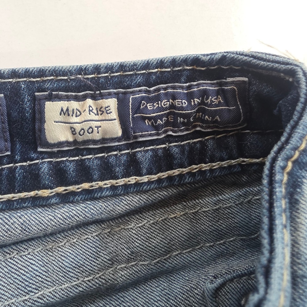 Miss Me Bootcut Jeans Womens 27 Dark Wash Embellished Embroidered MP8739B Y2K - Picture 5 of 16